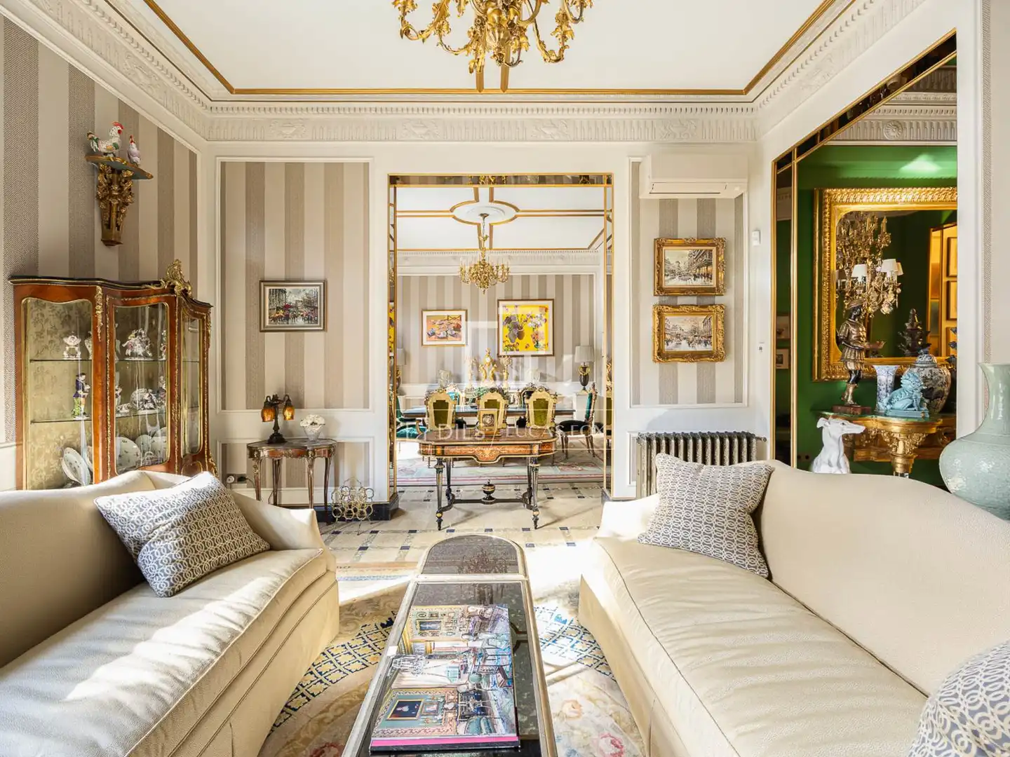 Living room of Flat for sale in Barcelona  with Air Conditioner, Heating and Furnished