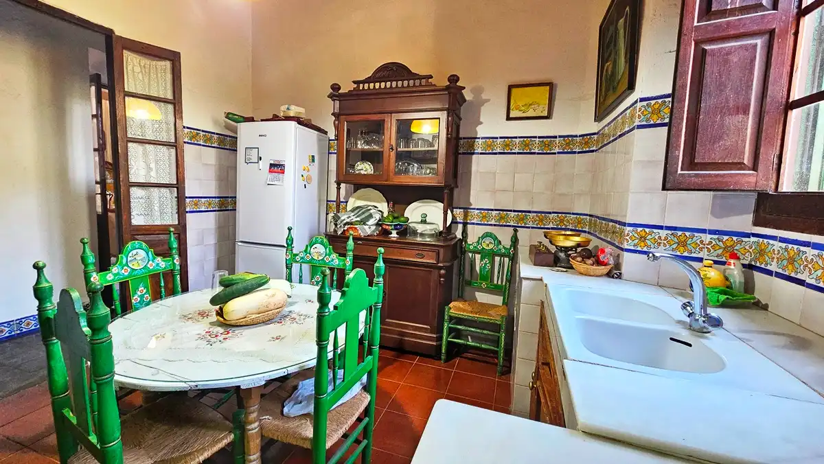 Cocina de Casa o chalet en venta en Aracena con Jardín privado, Terraza y Trastero