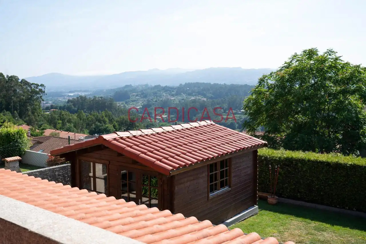 Jardí de Casa o xalet en venda en Mos amb Calefacció, Jardí privat i Terrassa