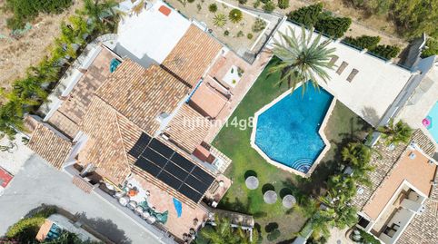 Foto 2 de Casa adosada en venta en Centro, Estepona