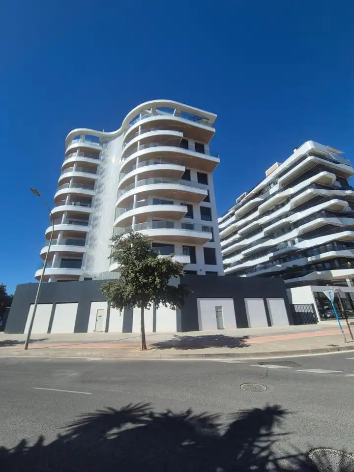 Local comercial de lloguer a Maestro José Garberí Serrano, imagen 5
