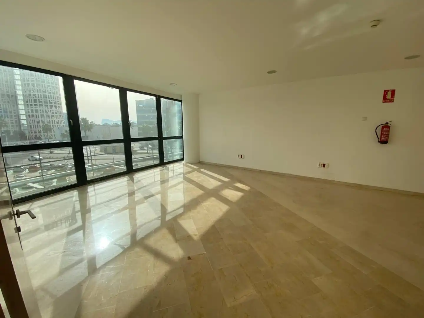 Büro mit Aufzug zur Miete in Los Barrios, imagen 2