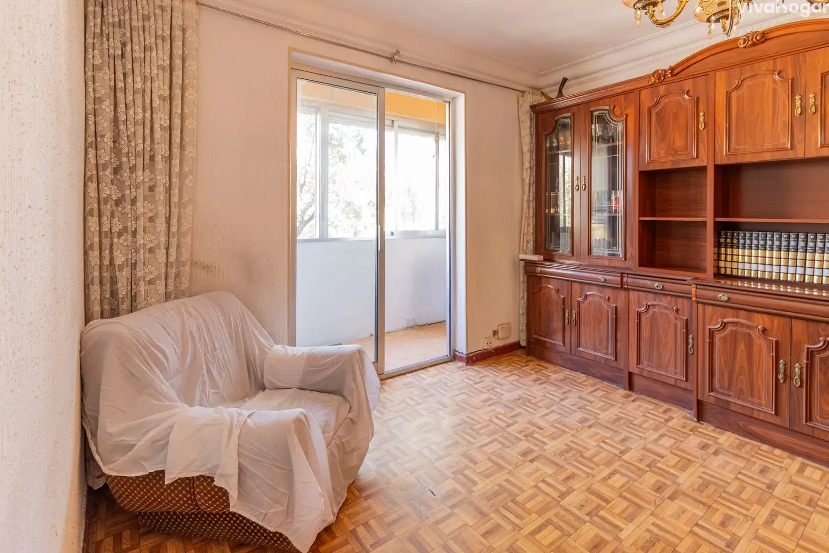 Habitación de Piso en venta en Madrid con Terraza