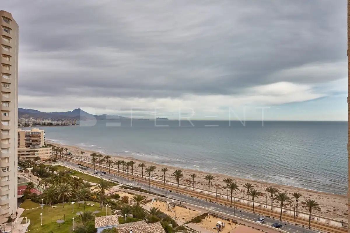 Exterior view of Apartments for rent in El Campello  with Air Conditioner, Heating and Private garden