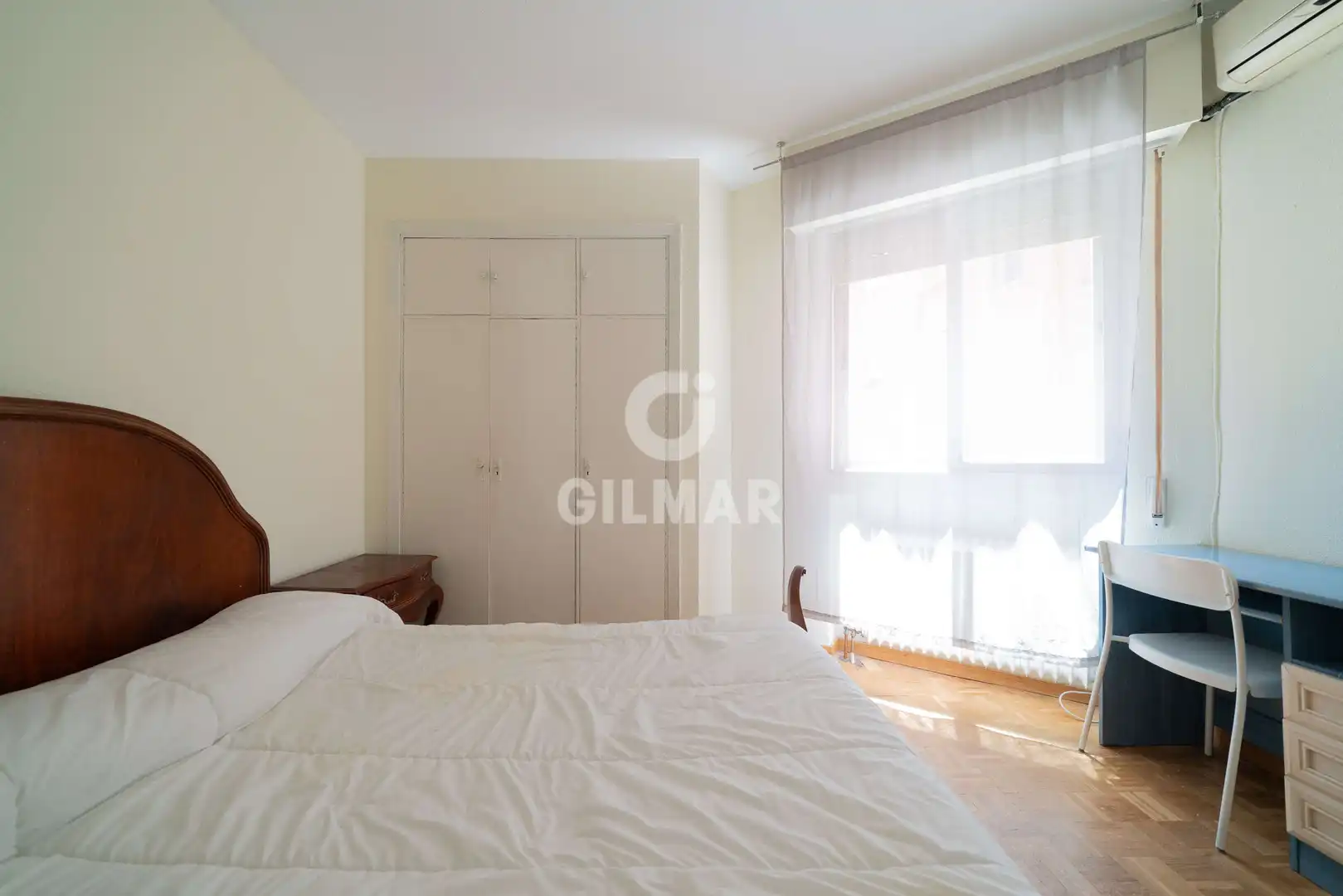 Bedroom of Flat for sale in Madrid  with Heating and Balcony