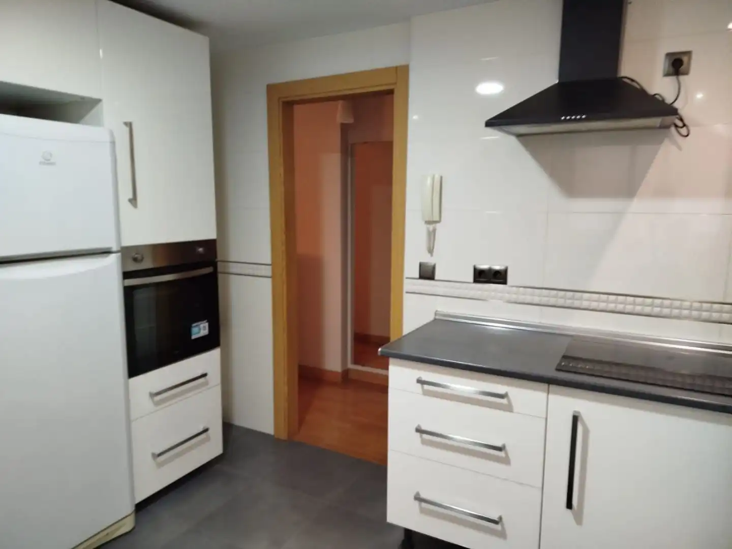 Piso con ascensor en venta en Calle Amadeo Vives 7, imagen 15