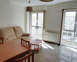 Sala d'estar de Apartament de lloguer en Ourense Capital  amb Calefacció, Traster i Moblat