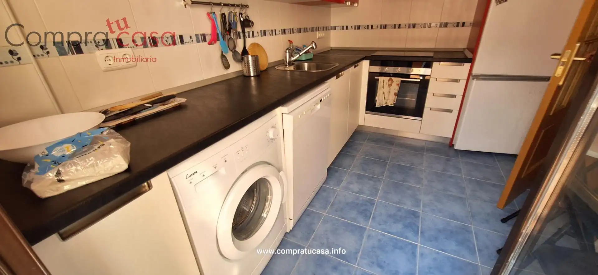 Kitchen of Flat for rent in Espirdo  with Heating, Terrace and Furnished