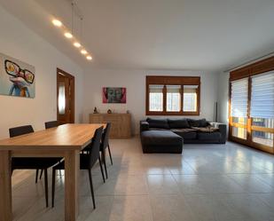 Sala d'estar de Casa o xalet en venda en Ullà amb Jardí privat, Terrassa i Traster