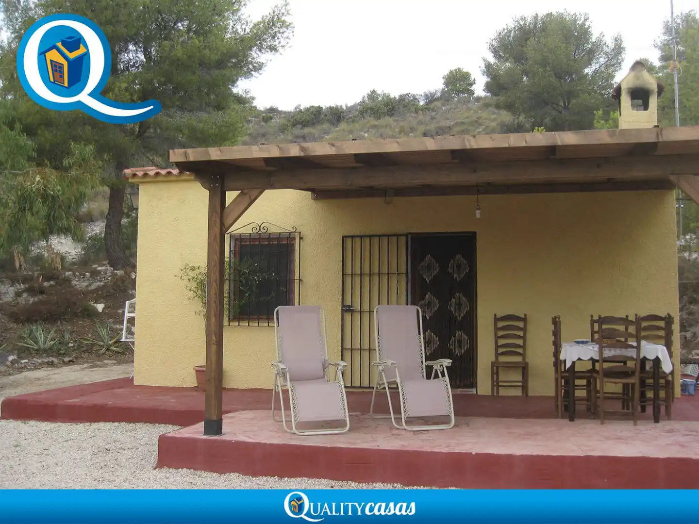 Garden of Houses for sale in Aigües  with Heating, Terrace and Storage room