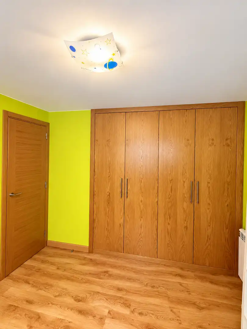 Habitación de Piso en venta en Carballo, A Coruña
