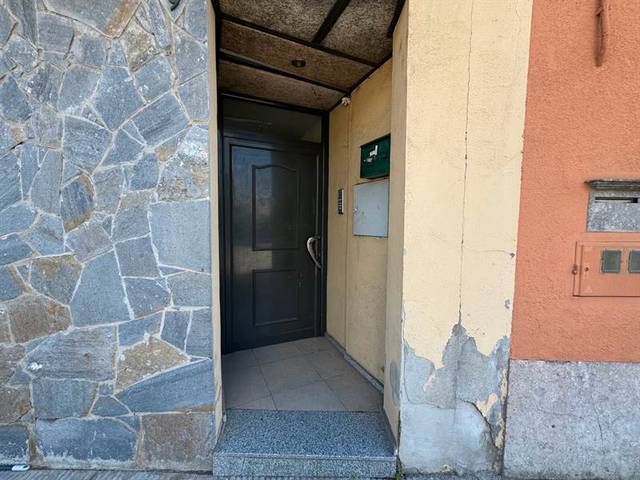 Piso en Venta en Carrer d'En Jacint Verdaguer en Roda de Ter