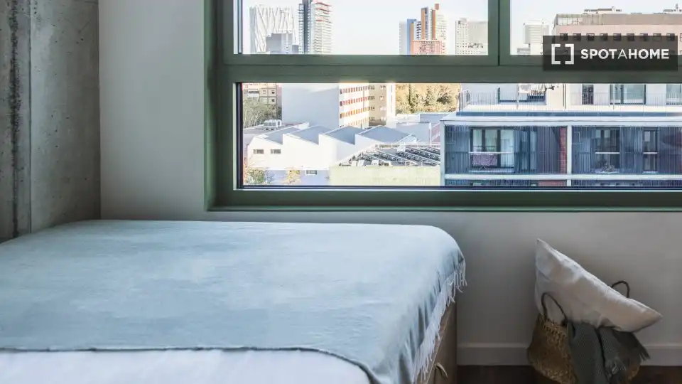 Habitación en El Besós i el Maresme
