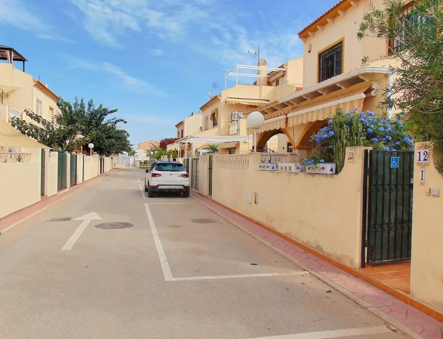 Vista exterior de Casa adosada en venta en El Mojón
