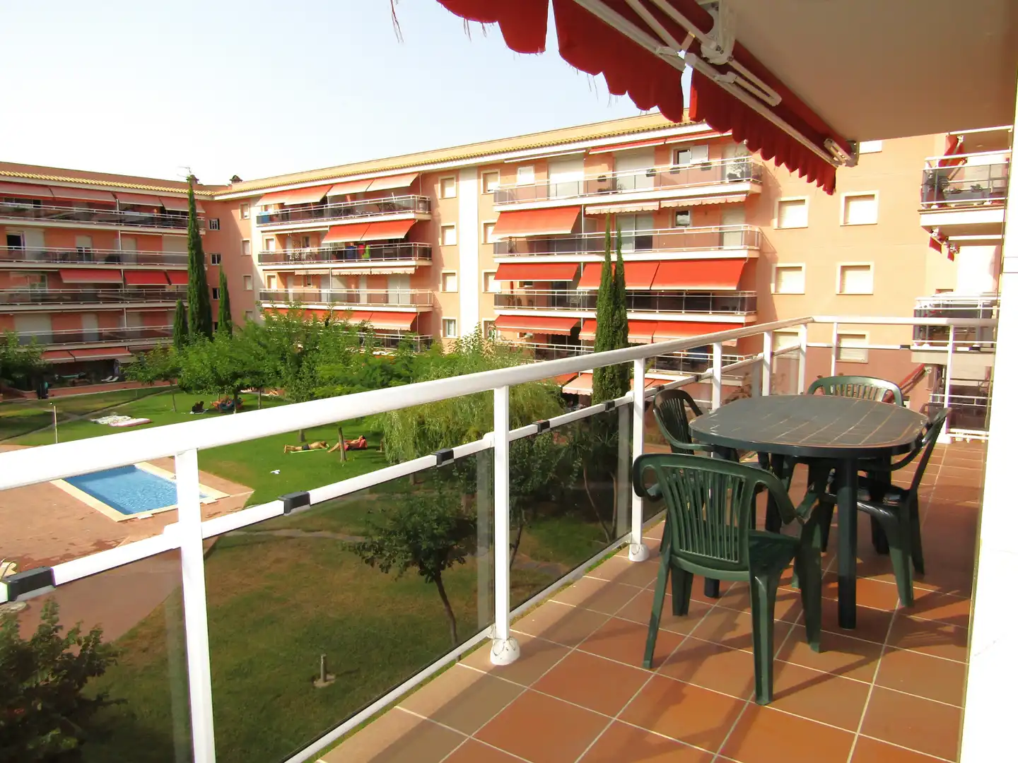 Mini appartamento con piscina in vendita a Carrer de Conrad Vilar