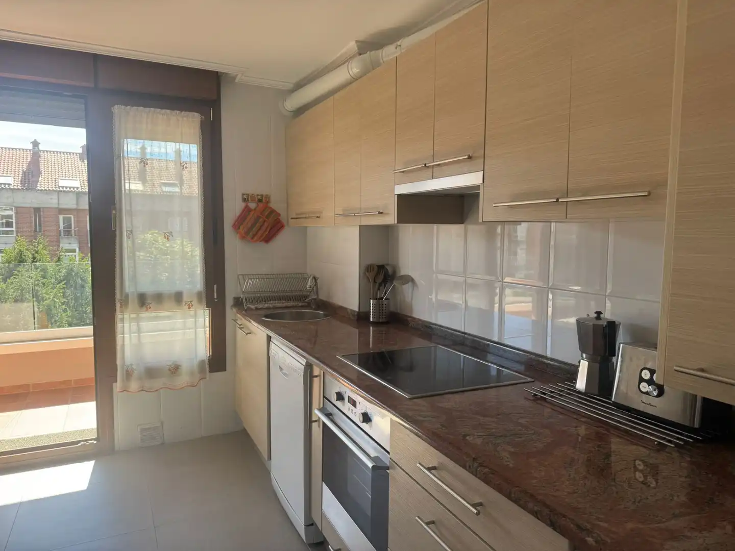 Flat for rent in Calle Valdenoja, Valdenoja