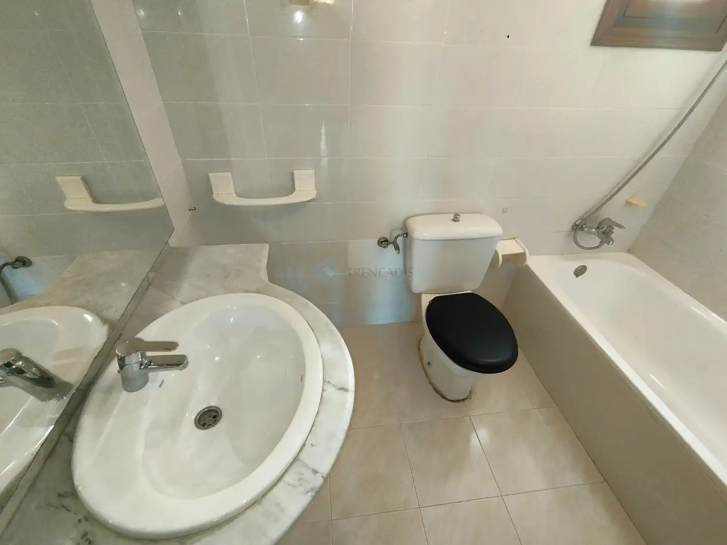 Casa aparellada amb piscina en venda a Otari, imagen 14