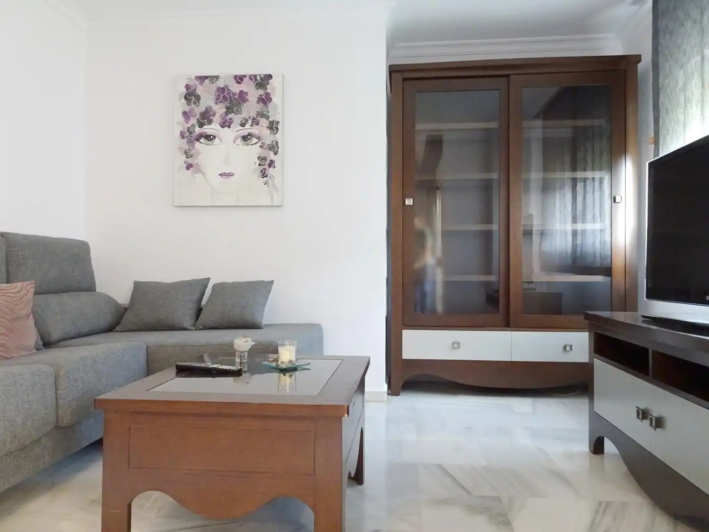 Wohnzimmer von Wohnung zur Miete in Málaga mit Klimaanlage, Privatgarten und Terrasse