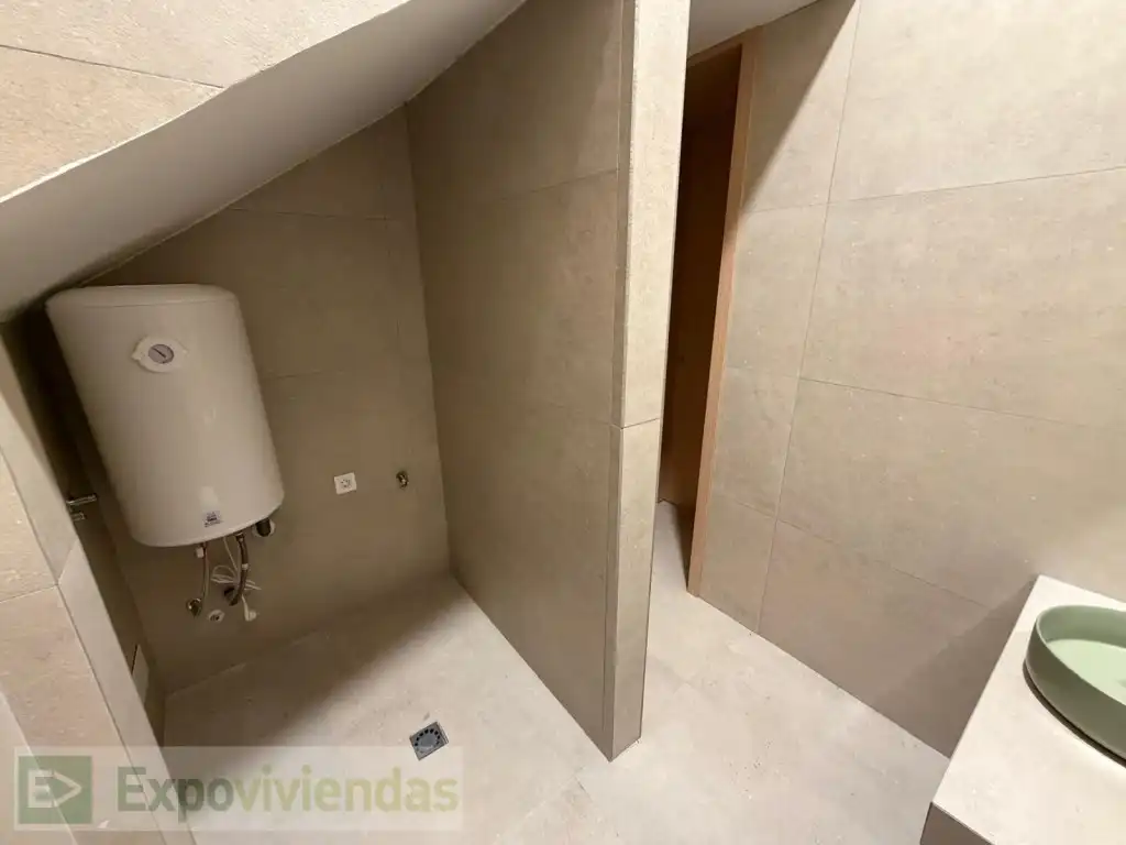 Bany de Apartament en venda en Murcia