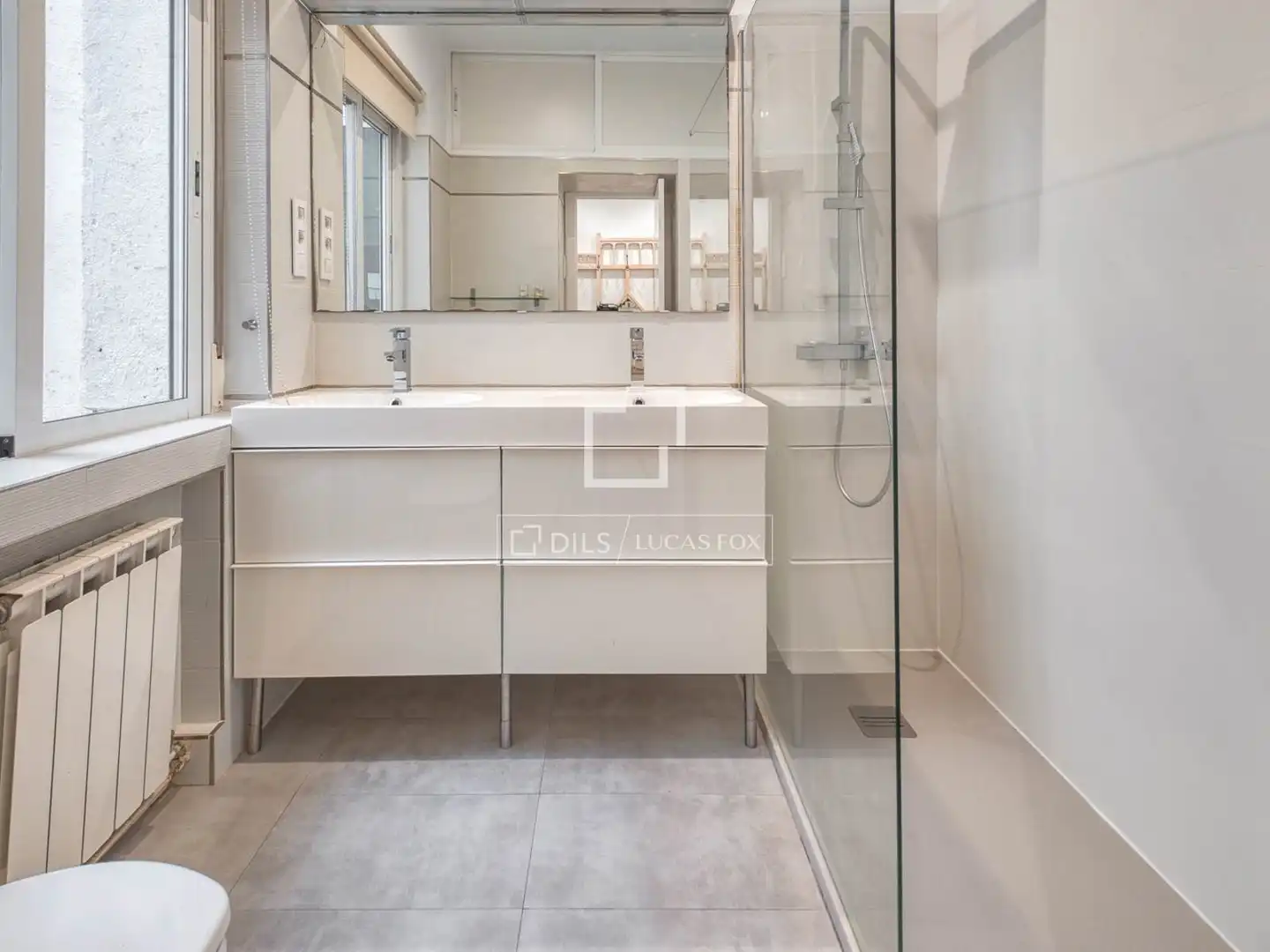 Baño de Piso en venta en Madrid con Aire acondicionado, Parquet y Balcón