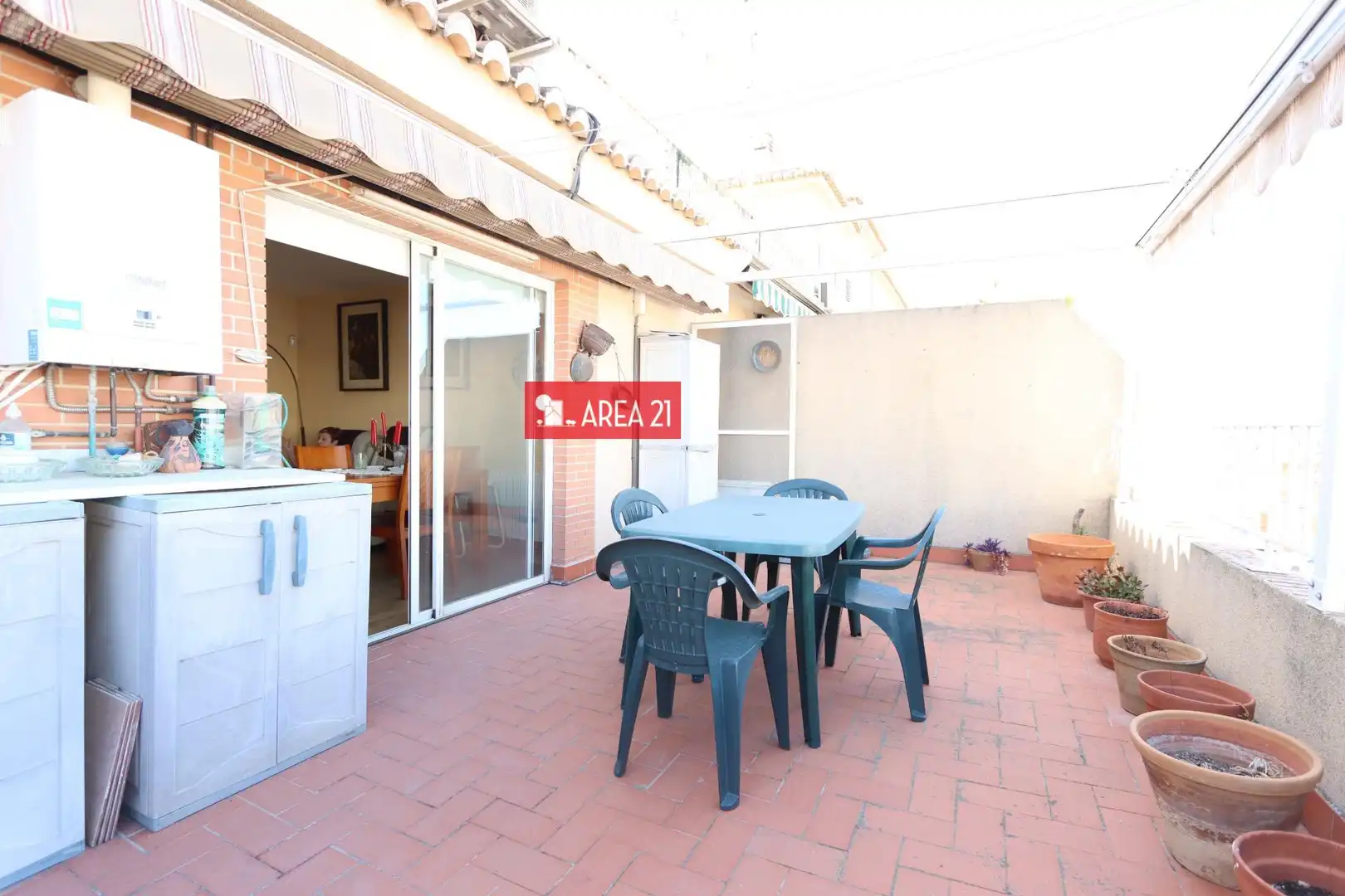 Terrassa de Àtic en venda en La Pobla de Vallbona amb Aire condicionat, Parquet i Terrassa