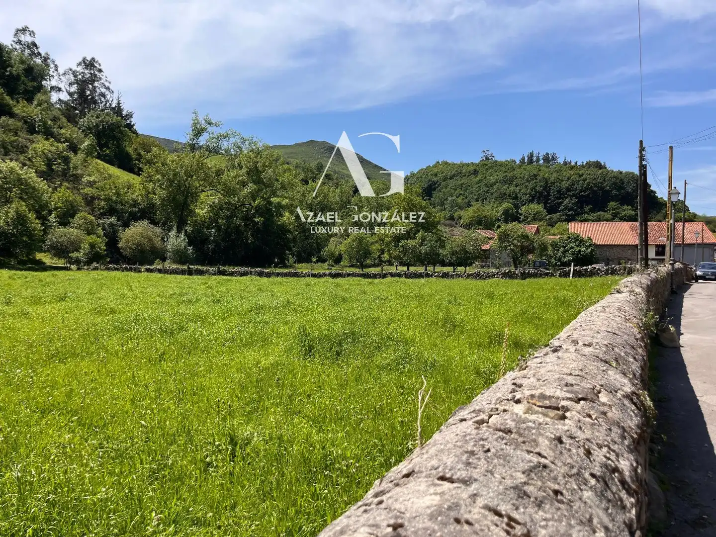 Land for sale in Ruente
