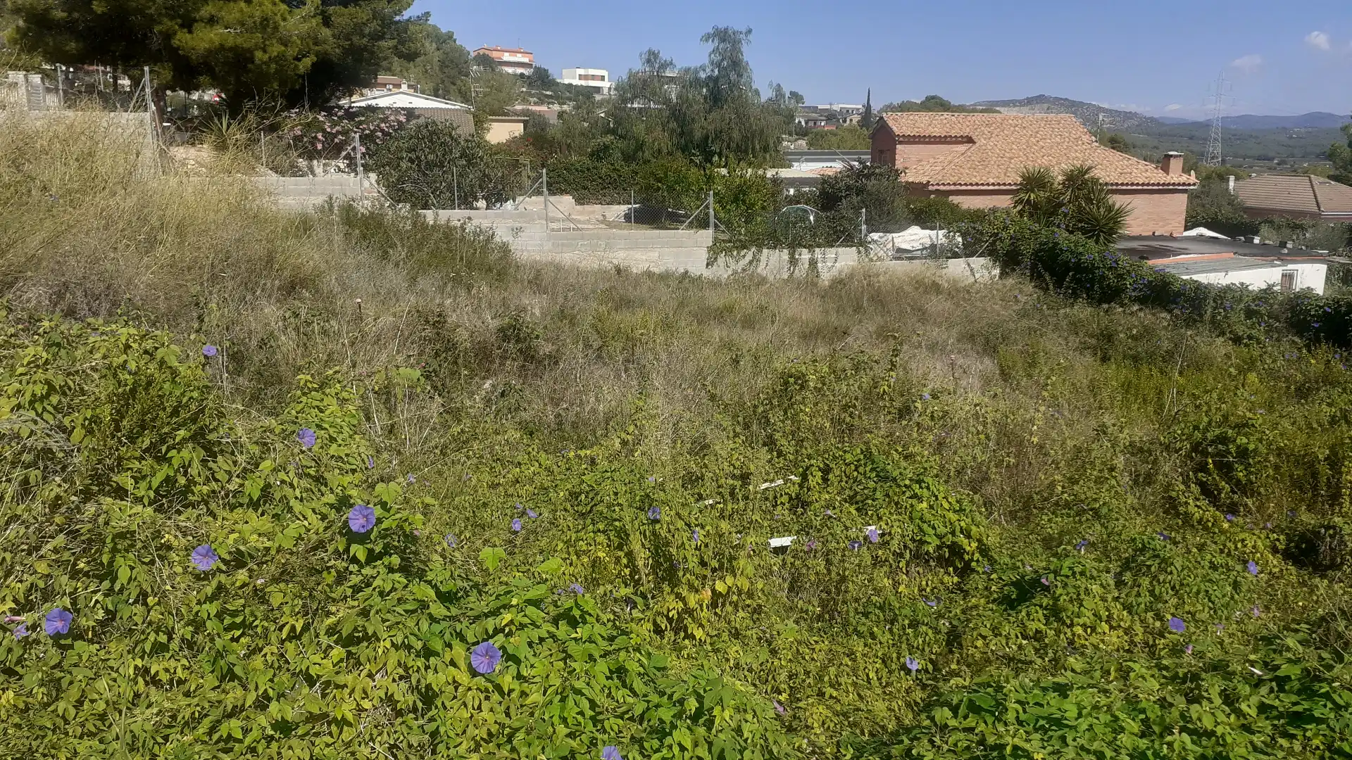 Terreny residencial en venda a Canyelles, imagen 3