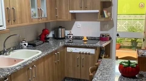 Foto 3 de Casa adosada en venta en Écija, Sevilla