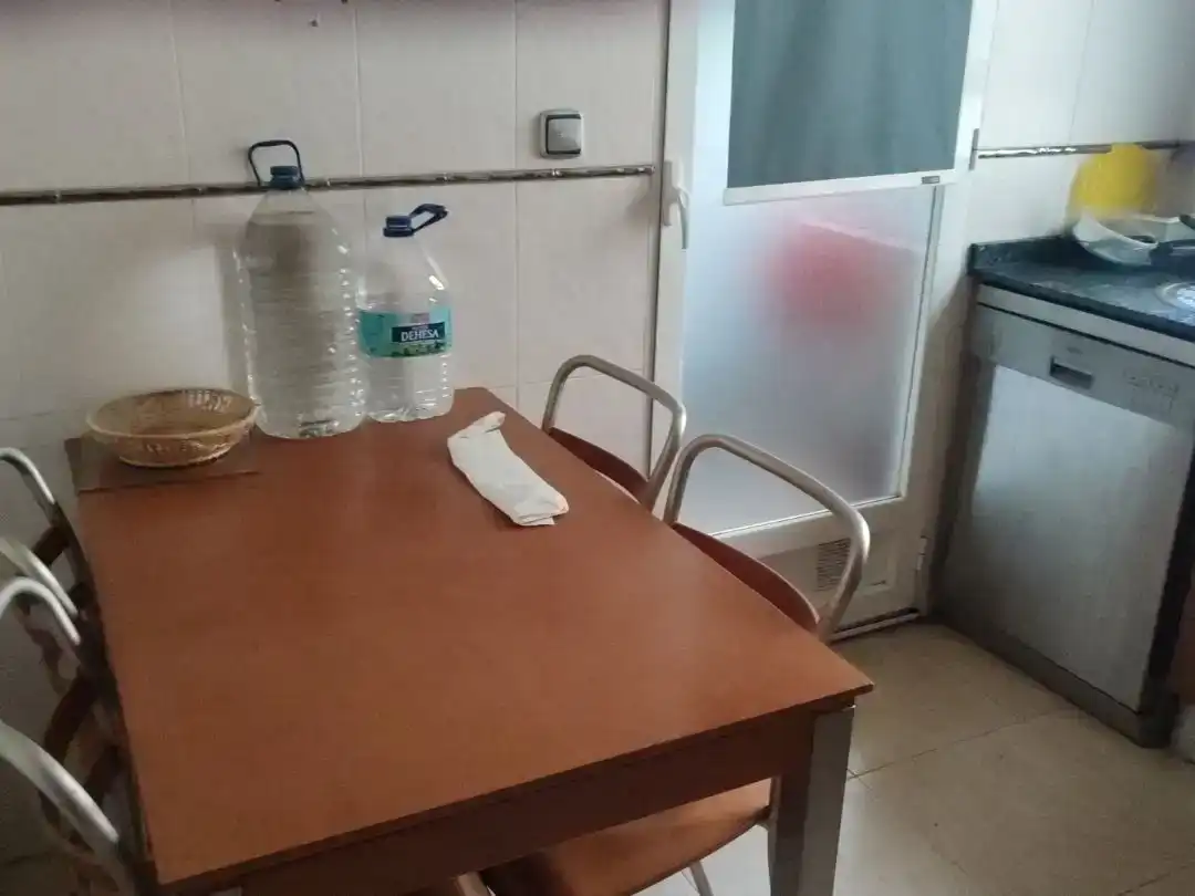 Menjador de Pis en venda en Yecla amb Aire condicionat, Parquet i Traster