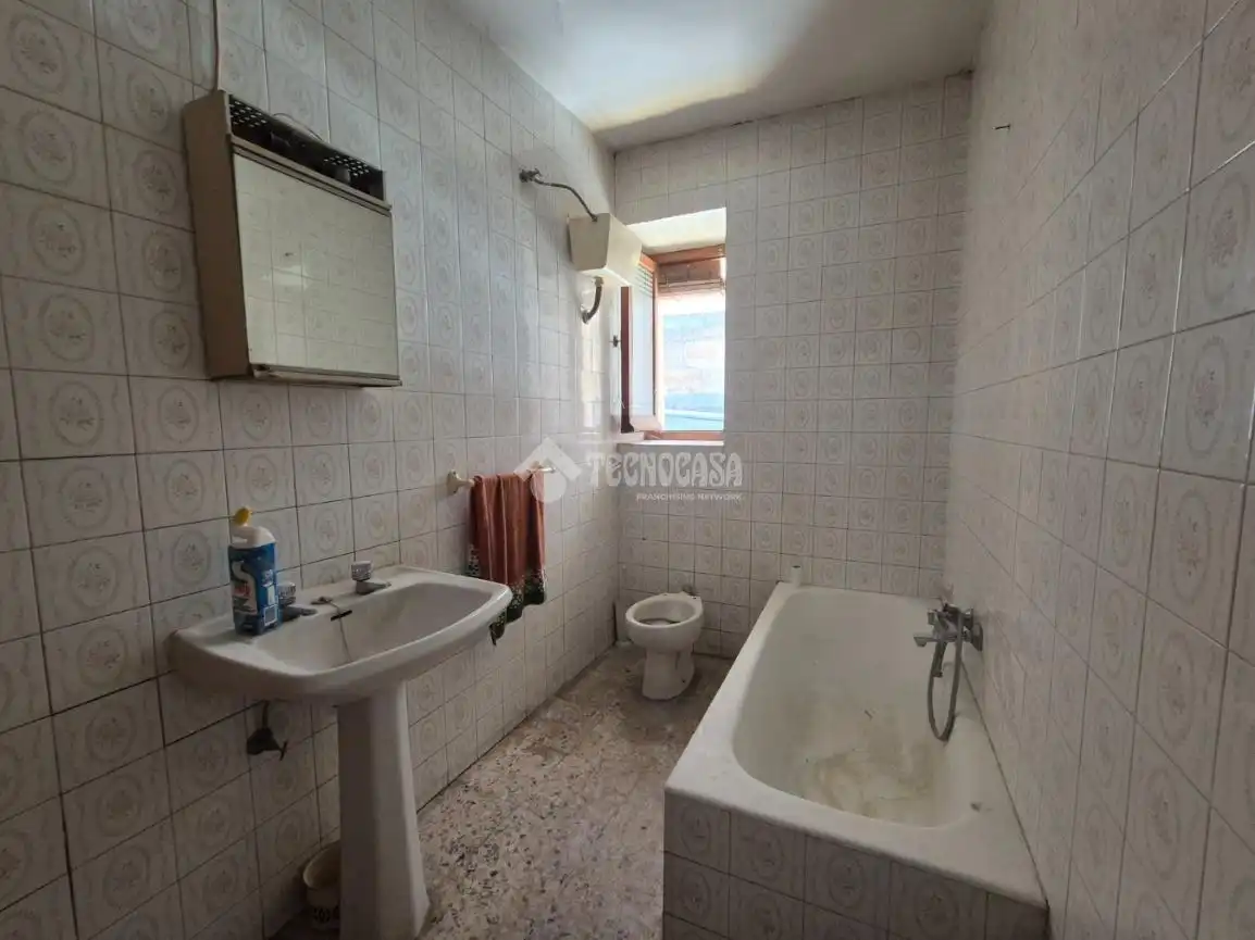 Baño de Piso en venta en Sigüenza, Guadalajara