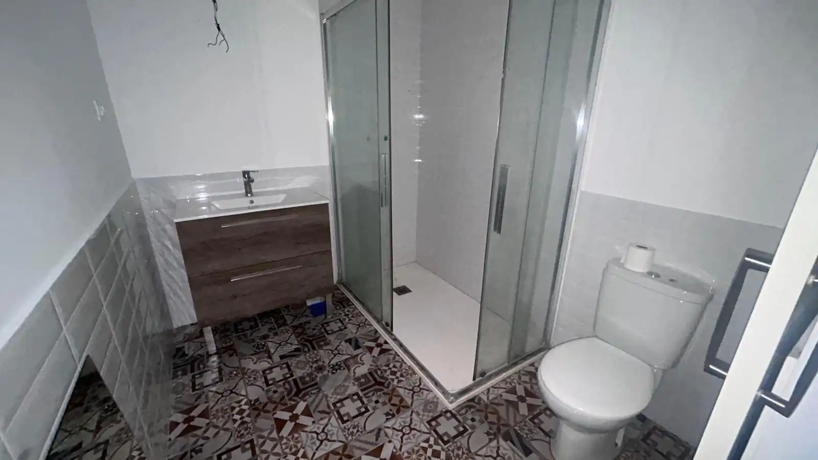 Bany de Casa o xalet en venda en Santa Coloma de Cervelló amb Terrassa i Balcó