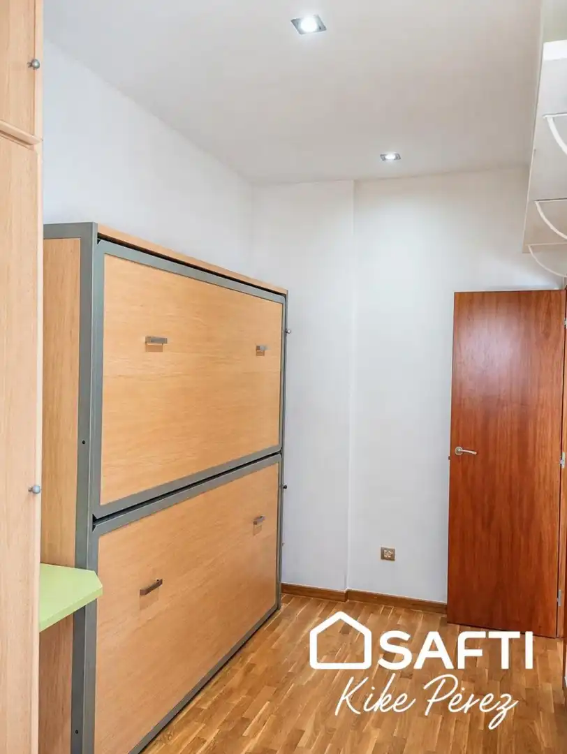 Piso en venta en Nou Barris