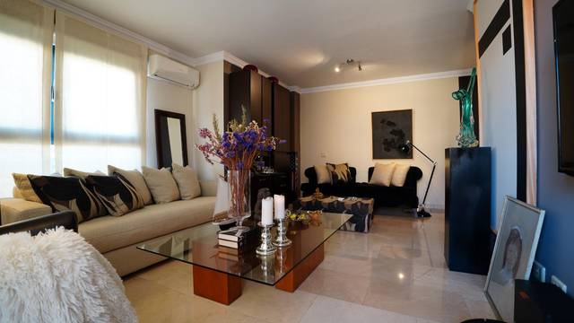 Dúplex en Venta en Calle JOAQUIN COSTA, 16 en Santa Catalina - Canteras