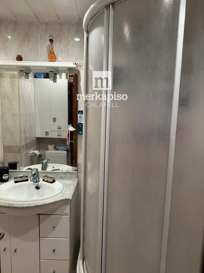Baño de Piso en venta en Calafell con Terraza y Trastero