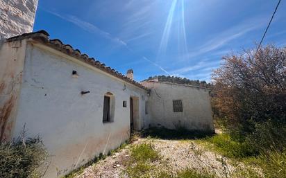 Country house zum verkauf in Almogía