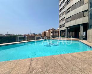 Piscina de Pis de lloguer en  Valencia Capital amb Aire condicionat, Terrassa i Forn