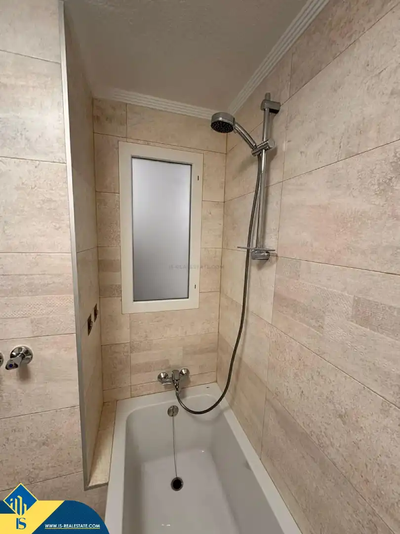Bany de Dúplex en venda en Torrevieja amb Terrassa i Moblat