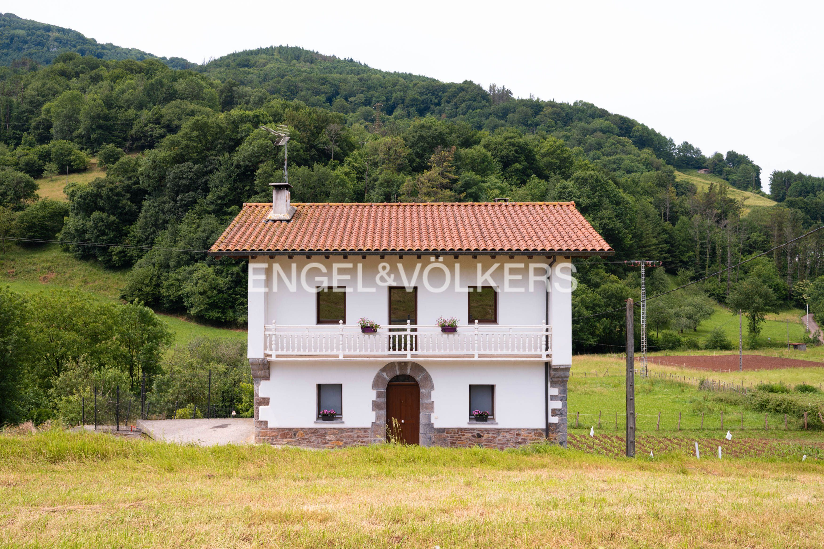 Exterior view of House or chalet for sale in Elduain  with Heating, Private garden and Parquet flooring