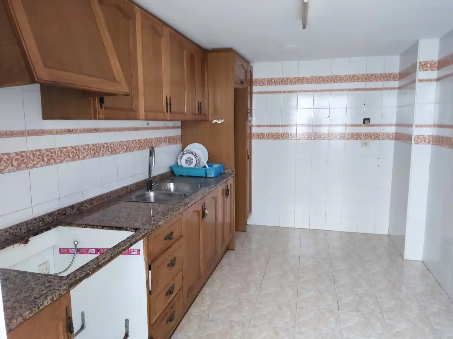 Küche von Wohnung zum Verkauf in Gandia mit Heizung, Waschmaschine und Balkon