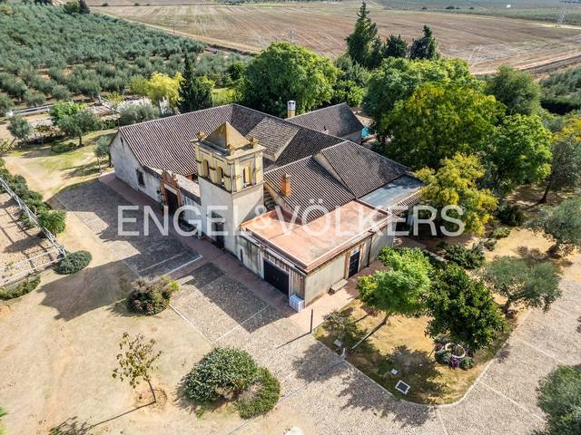 Casa-chalet en Venta en Bollullos de la Mitación