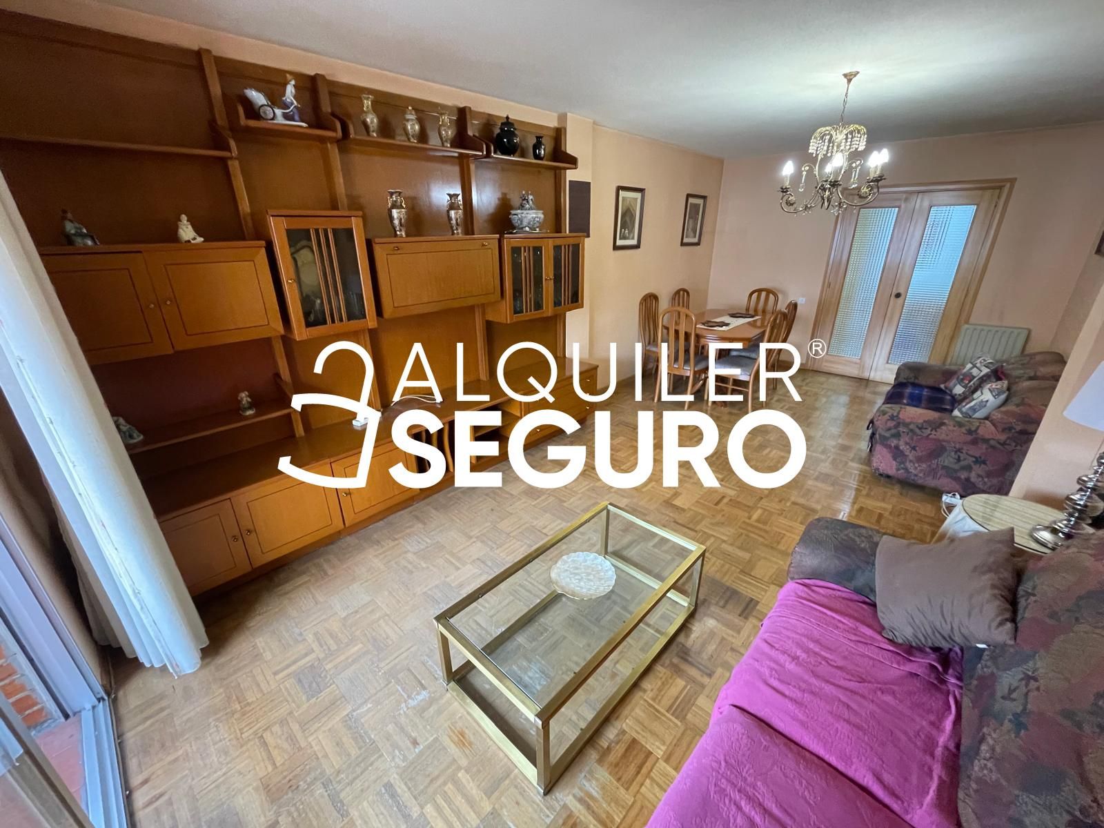 Sala d'estar de Pis de lloguer en Algete amb Calefacció, Terrassa i Moblat