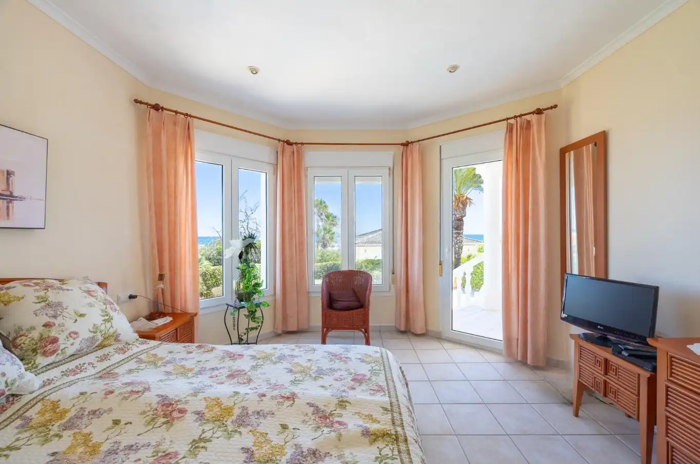 Habitación de Casa o chalet de alquiler en Dénia con Aire acondicionado, Calefacción y Jardín privado