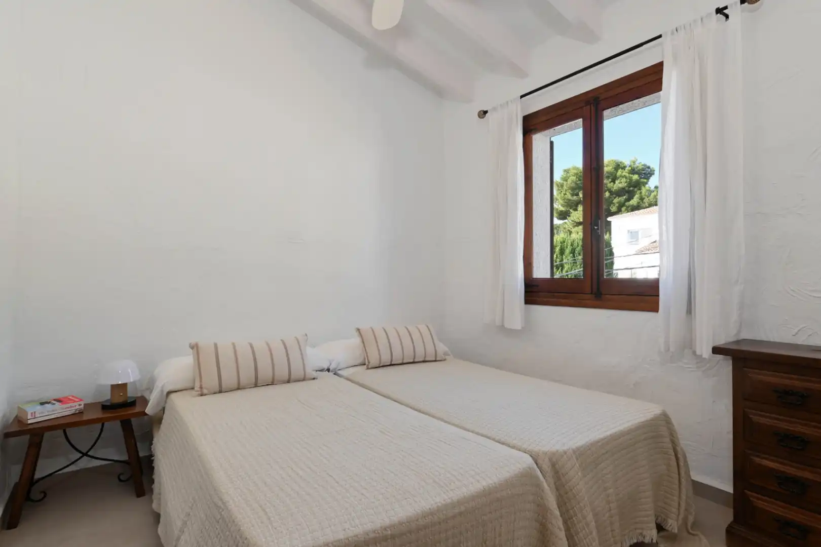 Habitación de Finca rústica de alquiler en Moraira con Aire acondicionado, Calefacción y Terraza