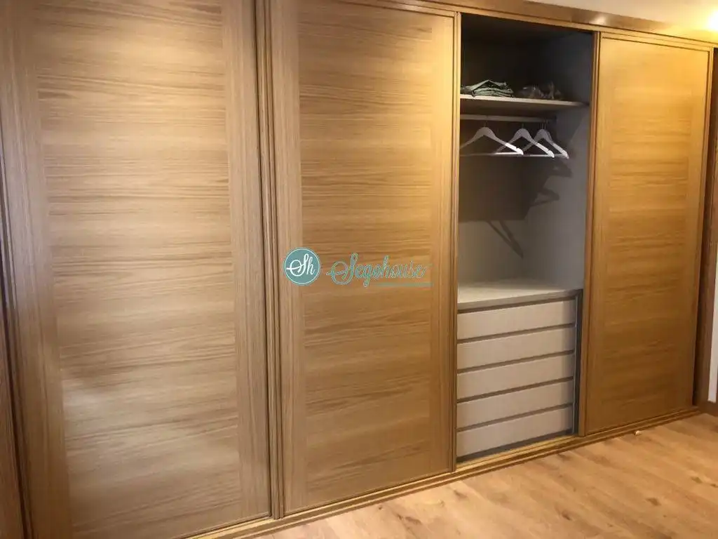 Habitación de Piso de alquiler en Segovia con Calefacción, Terraza y Amueblado