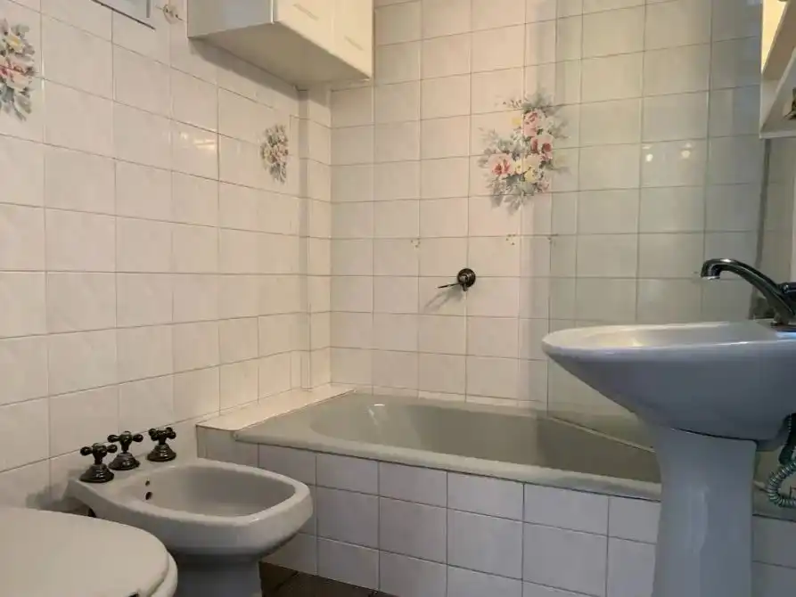 Bathroom of Flat for rent in Santa Eulàlia