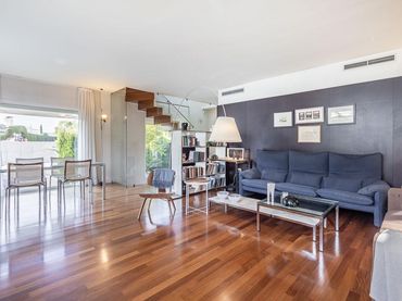 Maison jumelée avec balcon à vendre à Huétor Vega