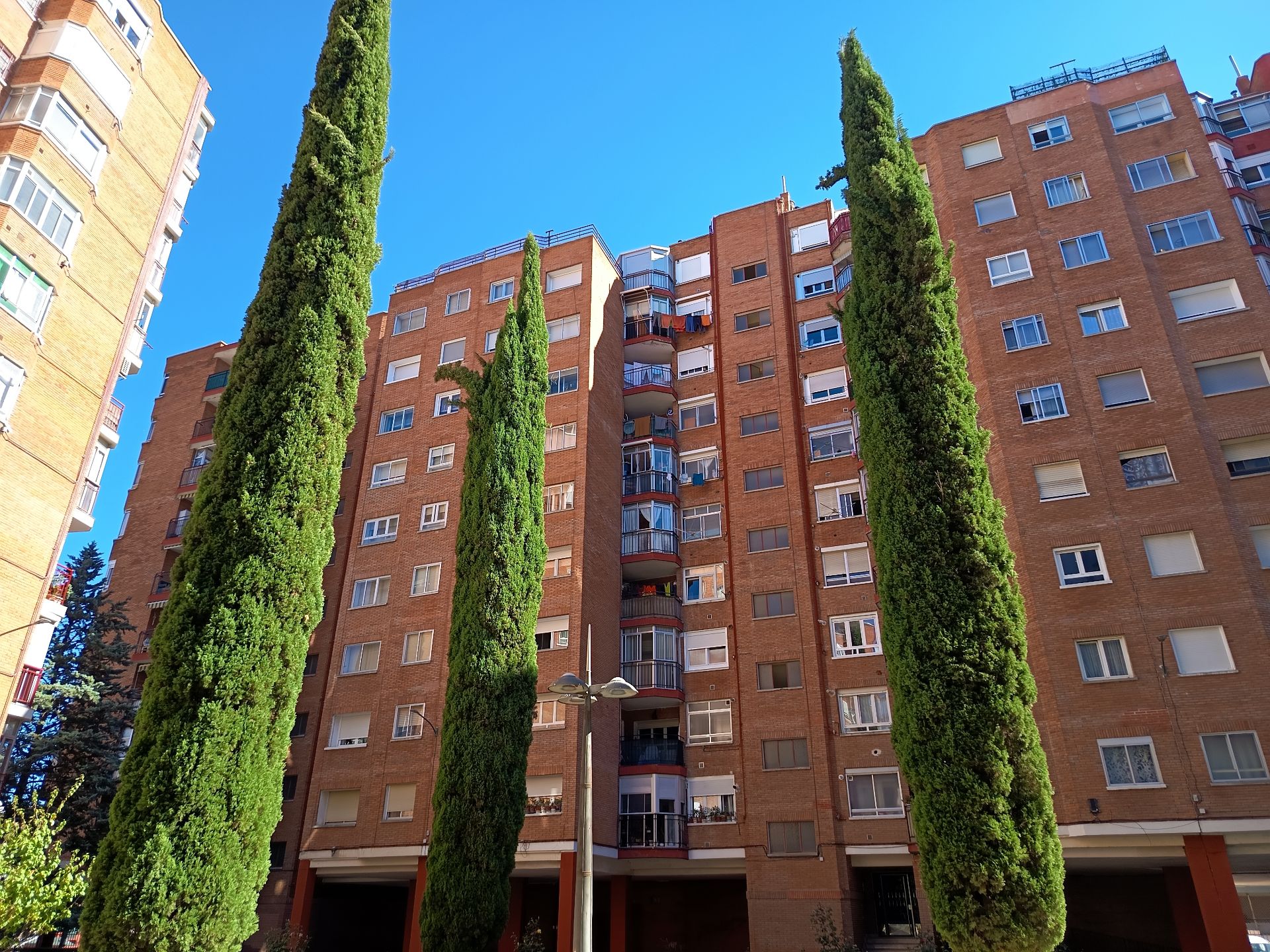 Vista exterior de Piso de alquiler en Valladolid Capital con Calefacción, Terraza y Amueblado