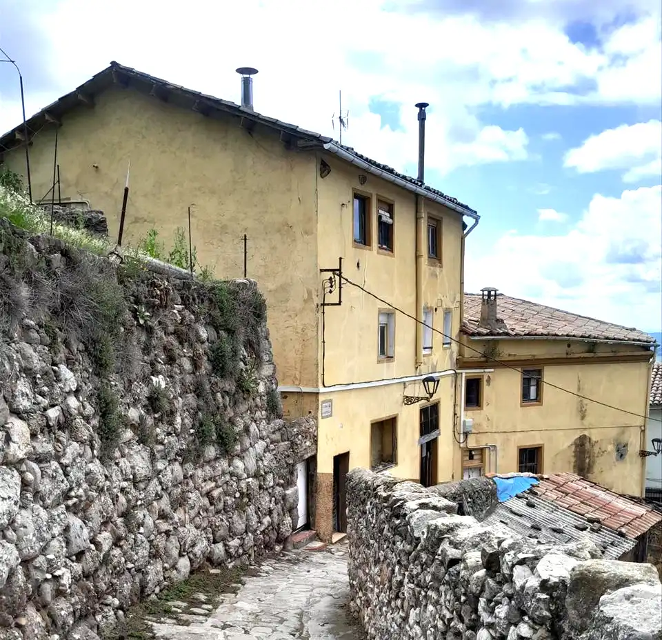 Flat for sale in Carrer Pujada Castell