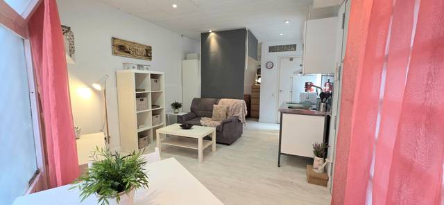 Estudio en Alquiler en Carrer de Lluís Sagnier, 50 en El Guinardó