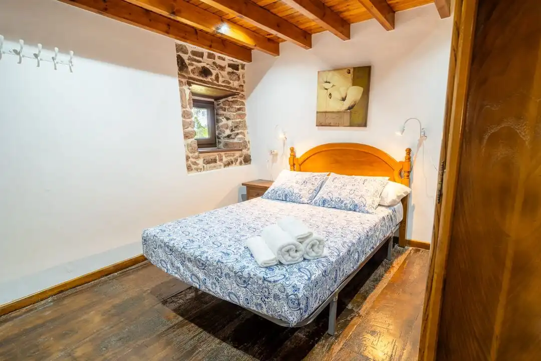 Dormitori de Casa o xalet de lloguer en Villaviciosa amb Calefacció, Jardí privat i Terrassa